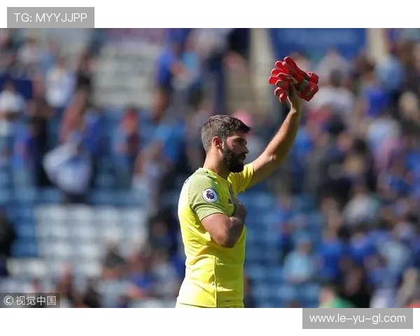 阿利松：巴西门神的辉煌征程与背后故事
